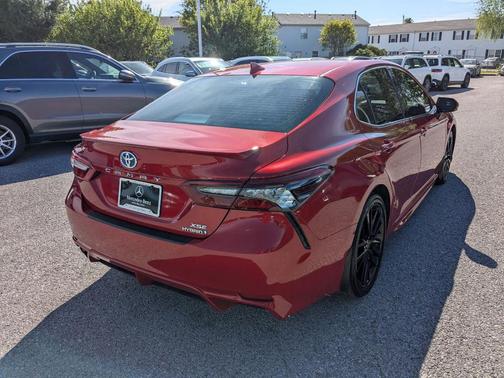 2024 Toyota Camry Hybrid XSE