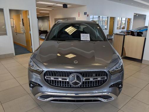 2025 Mercedes-Benz GLA 250 Base 4MATIC