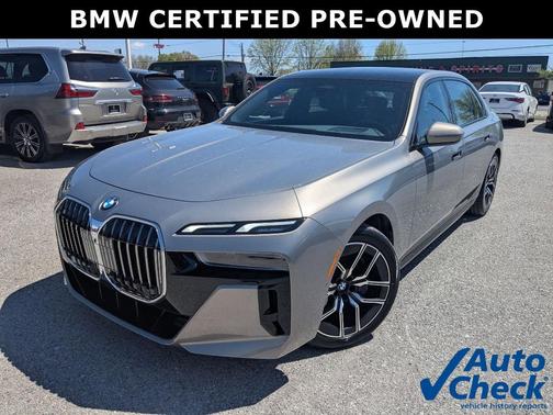 2023 BMW 740 i