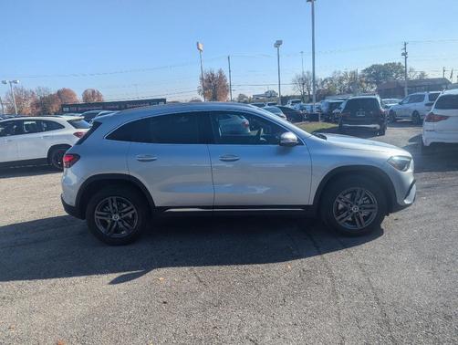 2025 Mercedes-Benz GLA 250 Base 4MATIC