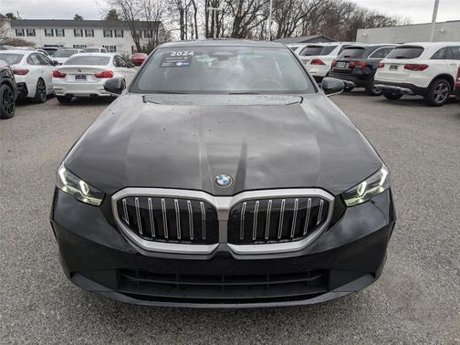 2024 BMW 530 i