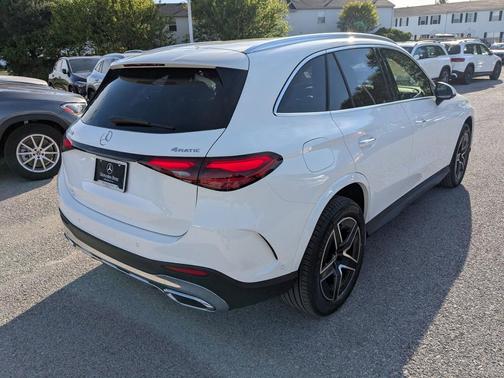 2025 Mercedes-Benz GLC 300 Base 4MATIC