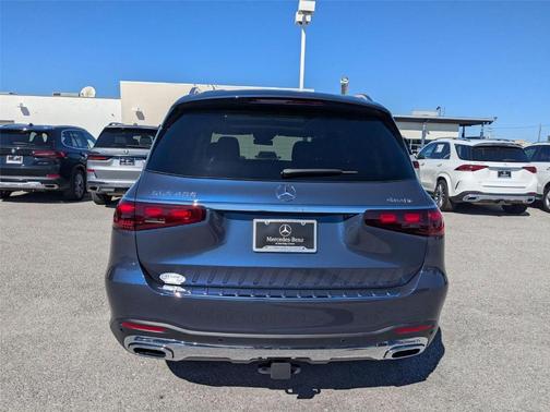 2025 Mercedes-Benz GLS 450 4MATIC