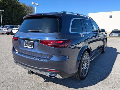 2025 Mercedes-Benz GLS 450 4MATIC