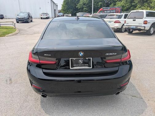 2021 BMW 330e xDrive