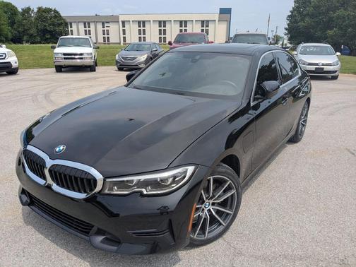2021 BMW 330e xDrive