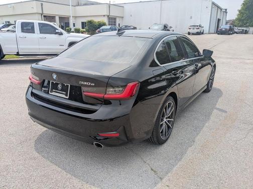 2021 BMW 330e xDrive
