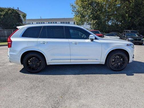 2018 Volvo XC90 T6 Inscription