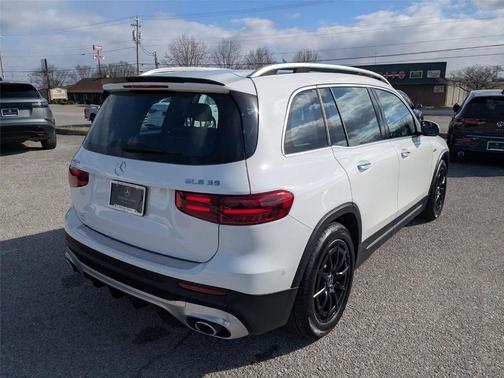 2025 Mercedes-Benz AMG GLB 35 Base