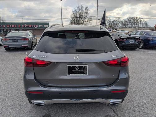 2025 Mercedes-Benz GLA 250 Base 4MATIC
