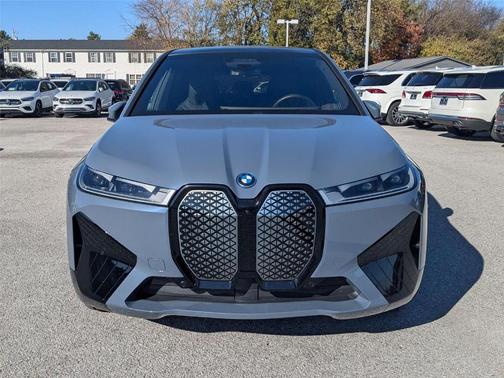 2025 BMW iX xDrive50