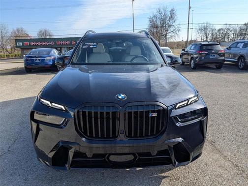 2026 BMW X7 M60i