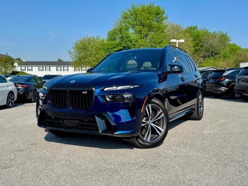 Tanzanite Blue II Metallic 2026 BMW X7 M60i
