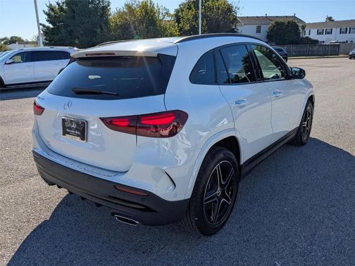 2024 Mercedes-Benz GLA 250 Base
