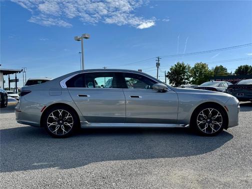 2024 BMW i7 eDrive50