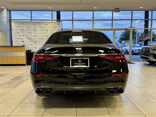 2026 Mercedes-Benz AMG S 63 E Base