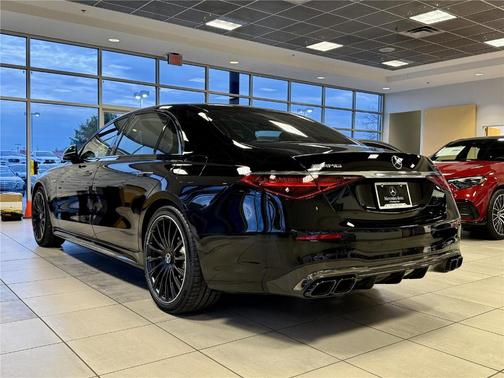 2026 Mercedes-Benz AMG S 63 E Base