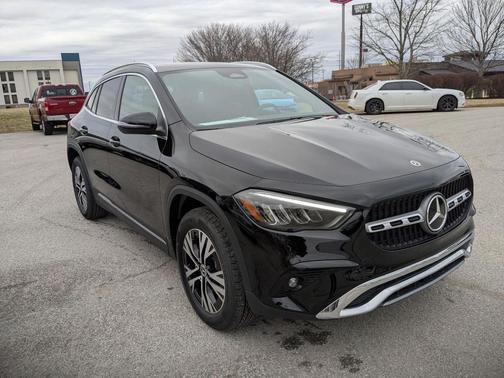 2025 Mercedes-Benz GLA 250 Base