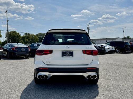 2025 Mercedes-Benz AMG GLB 35 Base