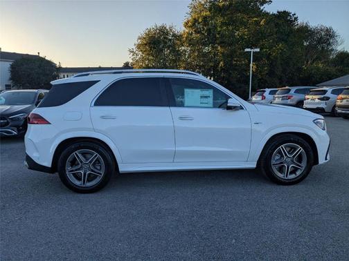 2026 Mercedes-Benz AMG GLE 53 Base