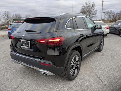 2025 Mercedes-Benz GLA 250 Base