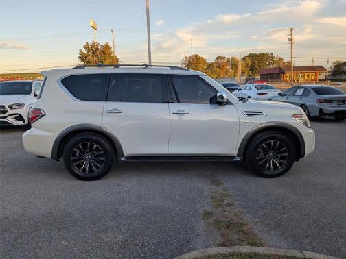 2017 Nissan Armada Platinum