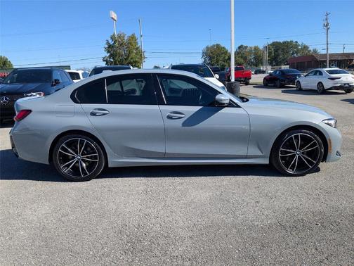2024 BMW 330 i xDrive