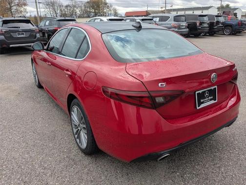 2017 Alfa Romeo Giulia Ti