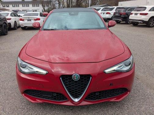 2017 Alfa Romeo Giulia Ti