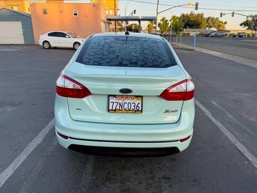 2017 Ford Fiesta SE
