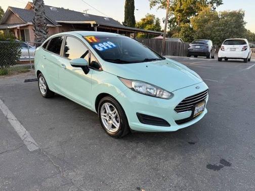 2017 Ford Fiesta SE