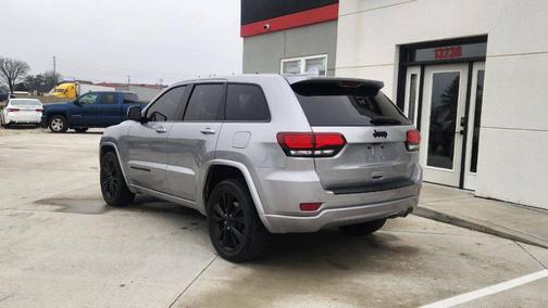 2018 Jeep Grand Cherokee Altitude