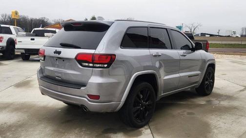 2018 Jeep Grand Cherokee Altitude