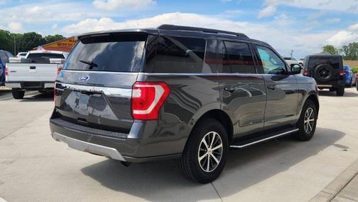 Gray 2019 Ford Expedition XLT