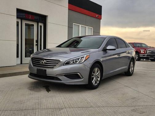 Shale Gray Metallic 2017 Hyundai SONATA Base