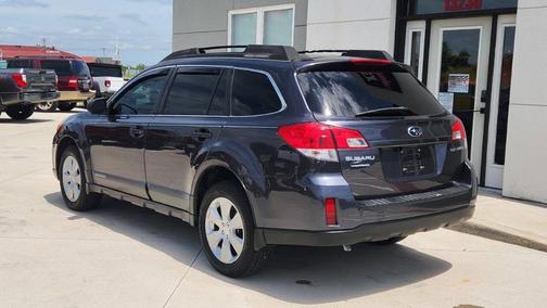 Graphite Gray Metallic 2011 Subaru Outback 2.5i Premium