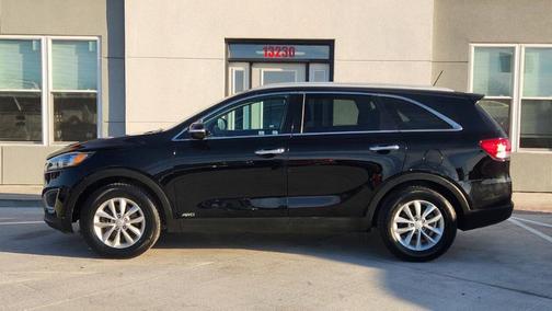 2017 Kia Sorento LX