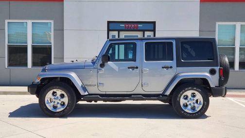 2013 Jeep Wrangler Unlimited Sahara