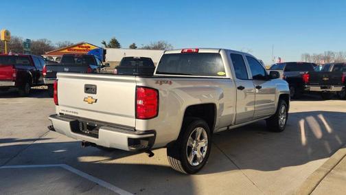 2016 Chevrolet Silverado 1500 Custom