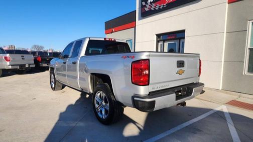2016 Chevrolet Silverado 1500 Custom