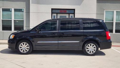 Black 2015 Chrysler Town & Country Touring