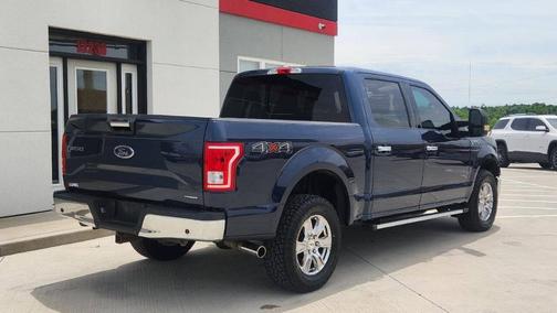 Blue 2015 Ford F-150 XLT