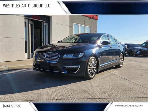 2017 Lincoln MKZ Select