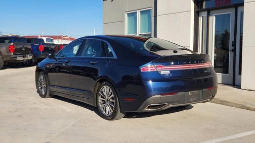 2017 Lincoln MKZ Select