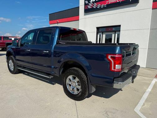 Blue 2015 Ford F-150 XLT