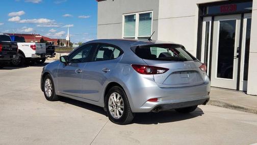 Sonic Silver Metallic 2017 Mazda Mazda3 Sport