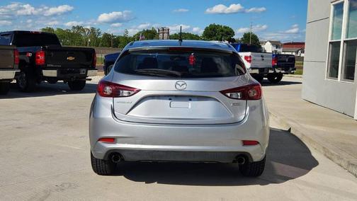 Sonic Silver Metallic 2017 Mazda Mazda3 Sport