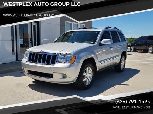 Silver 2010 Jeep Grand Cherokee Limited