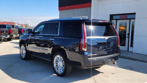 2017 Cadillac Escalade Platinum