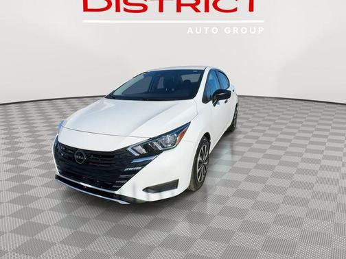 2023 Nissan Versa 1.6 S